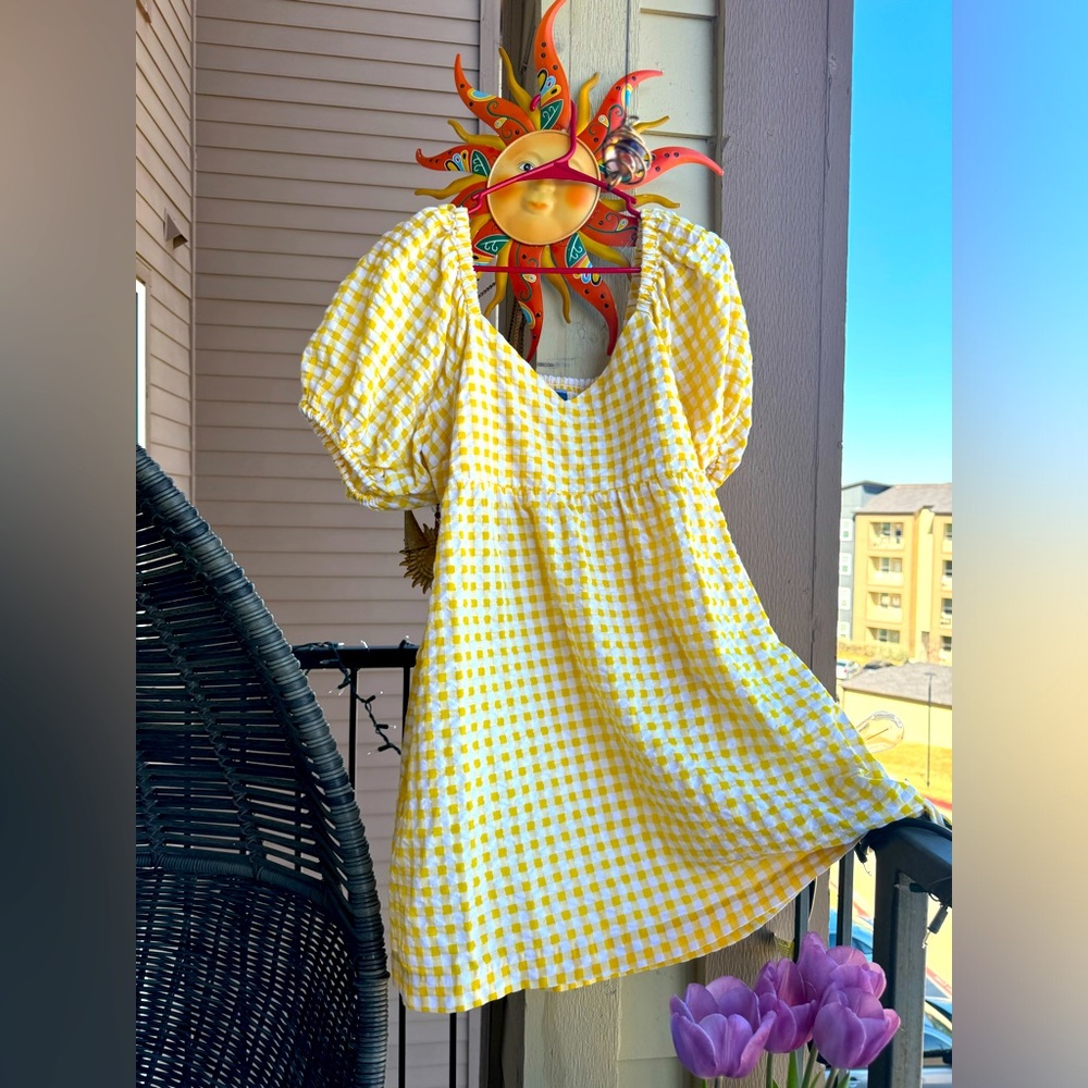 Old navy summer dress.